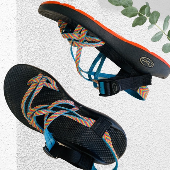 pride chacos